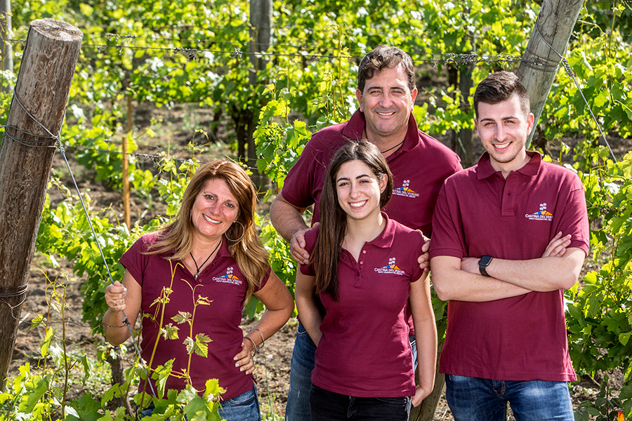 Cantina Del Vesuvio Family Portrait
