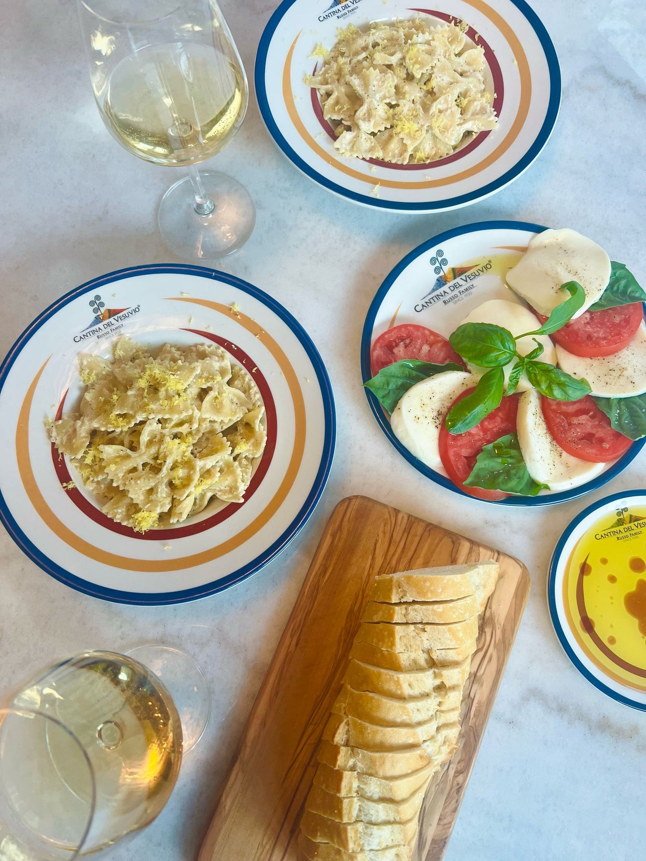 Pasta meal with bread
